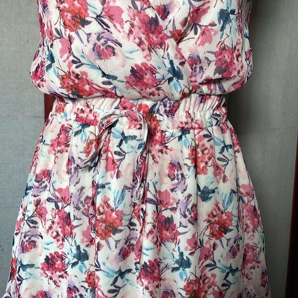 Francesca’s Multicolored Floral Fit & Flare Mini Dress w/Ruffles (XS) - Picture 5 of 16